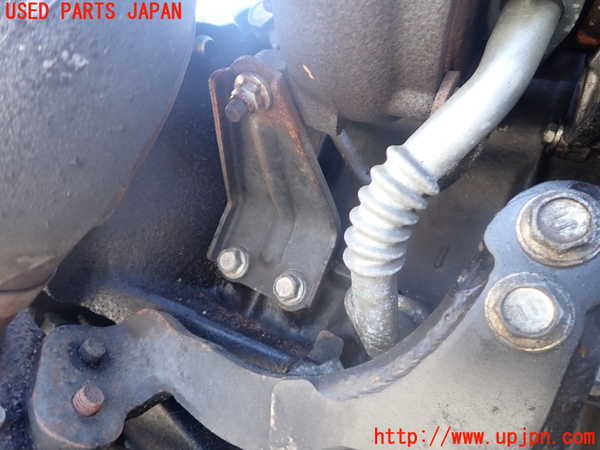 2UPJ-9240702010]ハイエースバン200系(KDH206V)エンジン 1KD-FTV 4WD 中古_2