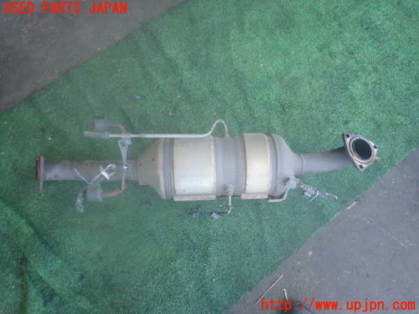 2UPJ-9240702661]ハイエースバン200系(KDH206V)触媒1 中古_2