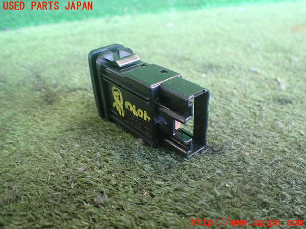 2UPJ-9240706308]ハイエースバン200系(KDH206V)スイッチ3(AC100V) 中古_2