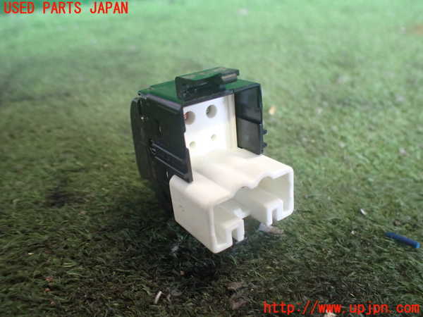 2UPJ-9240706245]ハイエースバン200系(KDH206V)左前パワーウィンドウスイッチ 中古_2