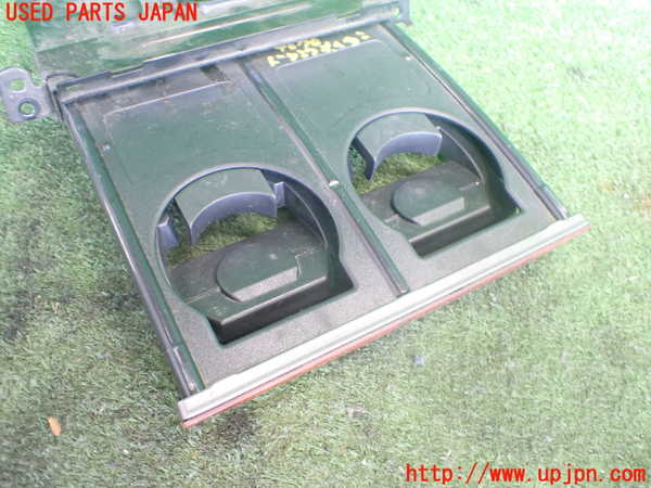 2UPJ-9240707810]ハイエースバン200系(KDH206V)ドリンクホルダー 中古_2