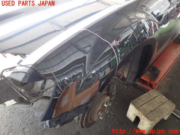 2UPJ-9240711082]クライスラー・300(LX36)左前フェンダー 中古_2