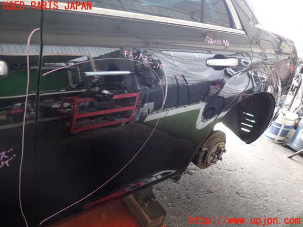 2UPJ-9240711320]クライスラー・300(LX36)左後ドア 中古(43R-000262 M504)_2