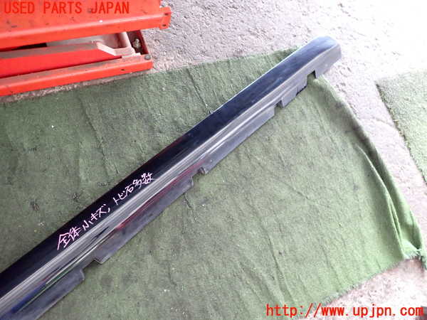 2UPJ-9240711390]クライスラー・300(LX36)右サイドステップ 中古_2