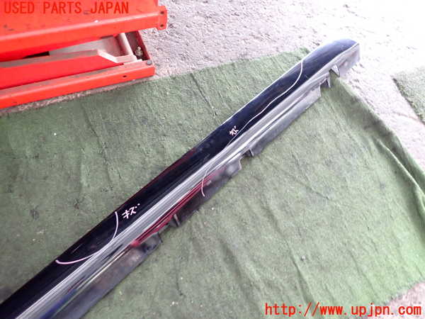 2UPJ-9240711392]クライスラー・300(LX36)左サイドステップ 中古_3