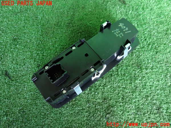 2UPJ-9240716245]クライスラー・300(LX36)左前パワーウィンドウスイッチ 中古_2