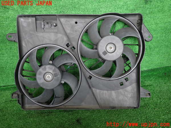 2UPJ-9240716836]クライスラー・300(LX36)電動ファン1 中古_3