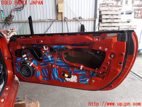 2UPJ-9240721230]８６(BRZ)(ZN6)右ドア 中古(43R-00034 M2H4)_3