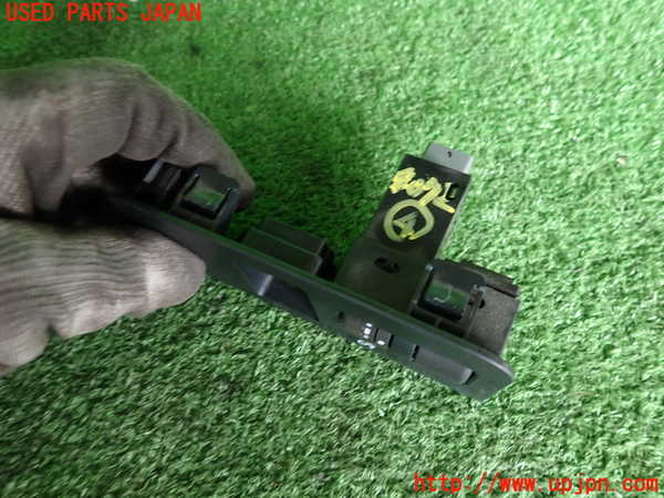 2UPJ-9240726309]８６(BRZ)(ZN6)スイッチ4 中古_2