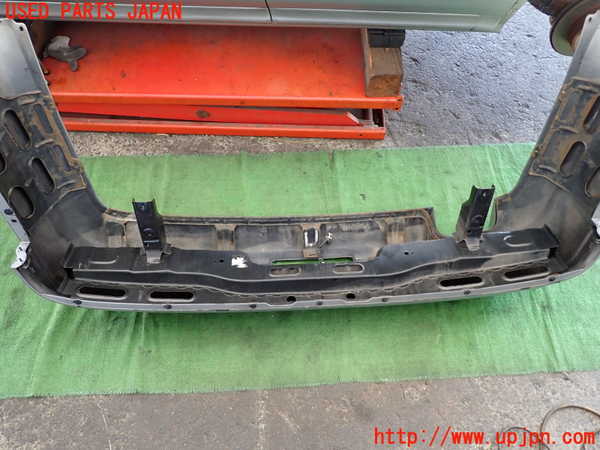 2UPJ-9240731610]デボネア(S22A)リアバンパー 中古_5