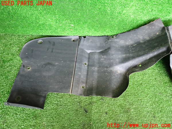 2UPJ-9240731092]デボネア(S22A)左前フェンダーライナー 中古_4