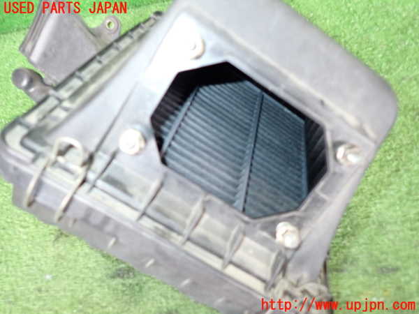 2UPJ-9240732560]デボネア(S22A)エアクリーナーボックス 中古_2