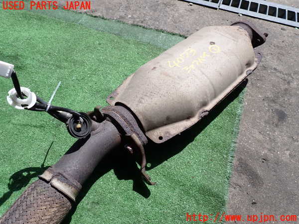 2UPJ-9240732661]デボネア(S22A)触媒1 (ジャンク品) 中古_2