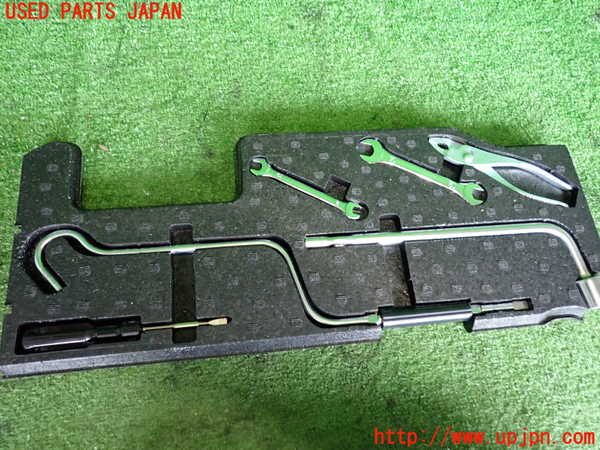 2UPJ-9240737805]デボネア(S22A)車載工具 中古_2