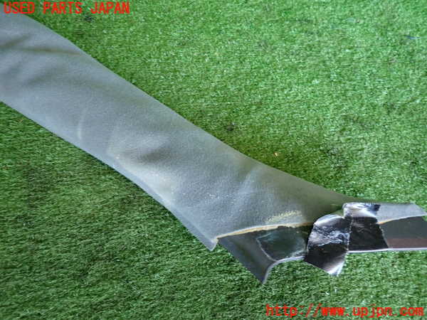 2UPJ-9240737660]デボネア(S22A)左フロントピラートリム 中古_3