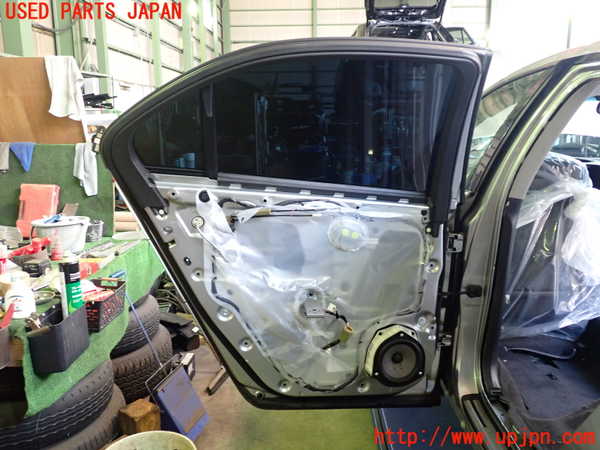 2UPJ-9240741320]レジェンド(KB2)左後ドア 中古(43R-00035 M2H5)_5