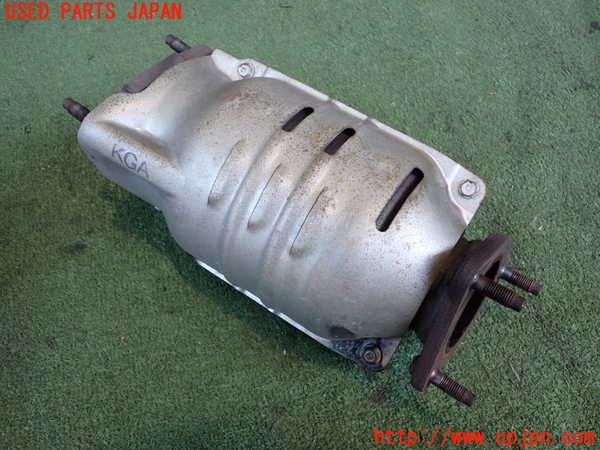 2UPJ-9240742661]レジェンド(KB2)触媒1 中古_2