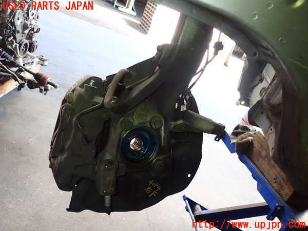 2UPJ-9240744290]レジェンド(KB2)右フロントナックルハブ 中古_2