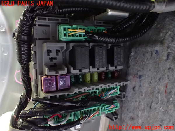 2UPJ-9240746742]レジェンド(KB2)ヒューズボックス2 中古_2