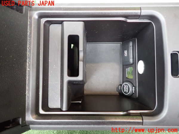 2UPJ-9240747540]レジェンド(KB2)センターコンソール 中古_3