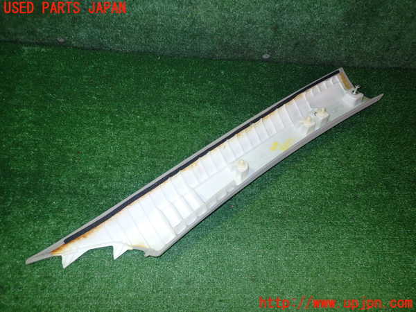 2UPJ-9240747660]レジェンド(KB2)左フロントピラートリム 中古_2