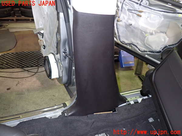 2UPJ-9240747670]レジェンド(KB2)左センターピラートリム 中古_2
