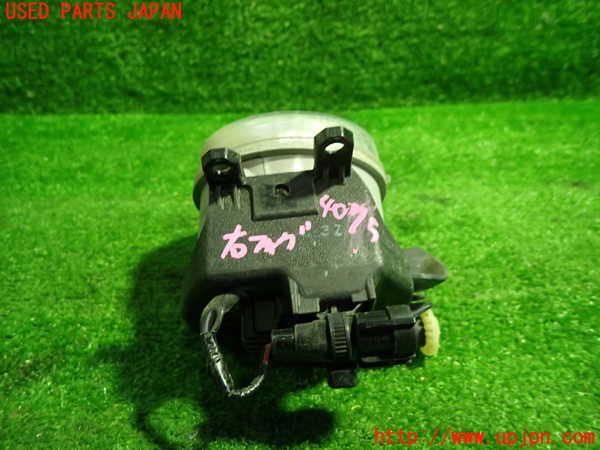 1UPJ-9240751180]クラウン マジェスタ ハイブリッド(GWS214)右フォグ 中古_3