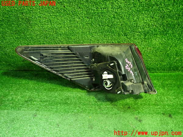1UPJ-9240751530]クラウン マジェスタ ハイブリッド(GWS214)右テールランプ 中古_2