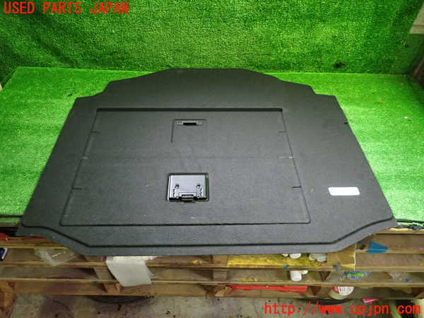1UPJ-9240757771]クラウン マジェスタ ハイブリッド(GWS214)ラゲッジトレイ1 中古_3