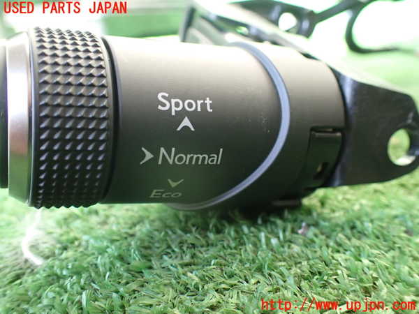 1UPJ-9240766311]レクサス・UX250h(MZAH10)スイッチ6(走行モード 横滑り防止OFF等) 中古_2