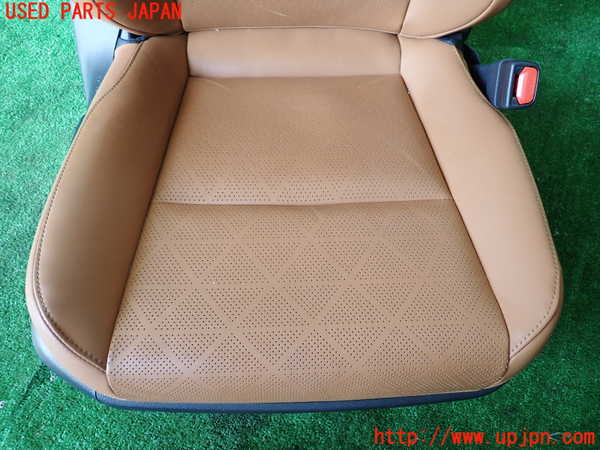 1UPJ-9240767035]レクサス・UX250h(MZAH10)運転席シート 中古_3