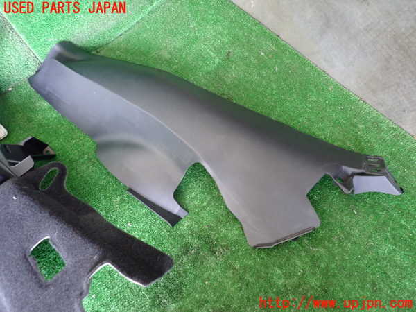 1UPJ-9240767680]レクサス・UX250h(MZAH10)左リアピラートリム 中古_4
