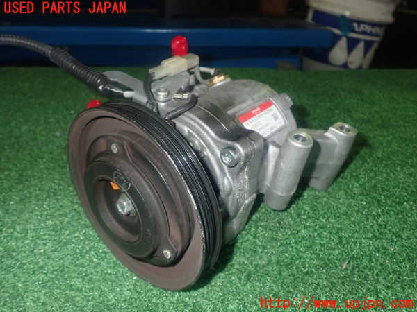 1UPJ-9240786025]コペン(LA400K)エアコンコンプレッサー 中古_2