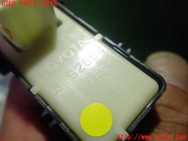 1UPJ-9240786240]コペン(LA400K)右パワーウィンドウスイッチ 中古_3