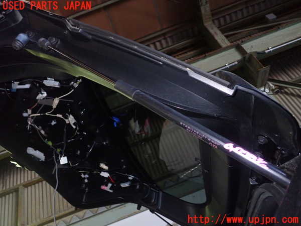 1UPJ-9240791584]カローラ ツーリング ハイブリッド(ZWE211W)リアゲートダンパー 中古_2