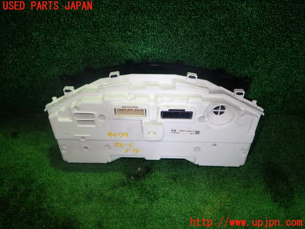 1UPJ-9240796170]カローラ ツーリング ハイブリッド(ZWE211W)スピードメーター 中古_3