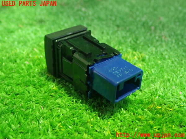 1UPJ-9240796309]カローラ ツーリング ハイブリッド(ZWE211W)スイッチ4 (VSC OFF) 中古_3