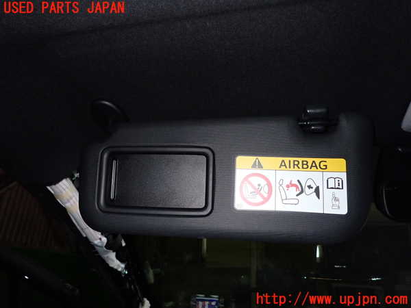 1UPJ-9240797630]カローラ ツーリング ハイブリッド(ZWE211W)室内サンバイザー左側 中古_2