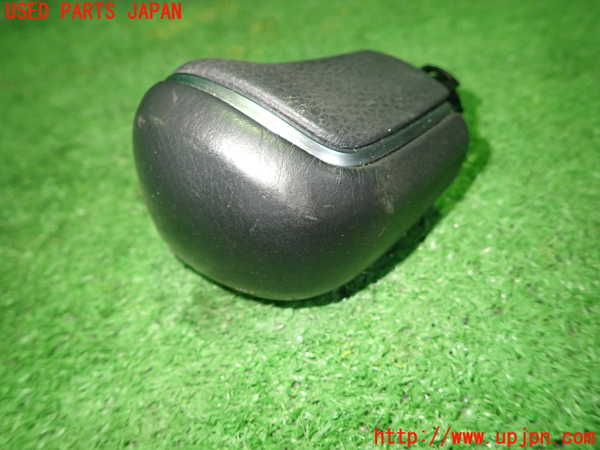 1UPJ-9240797570]カローラ ツーリング ハイブリッド(ZWE211W)シフトノブ 中古_3