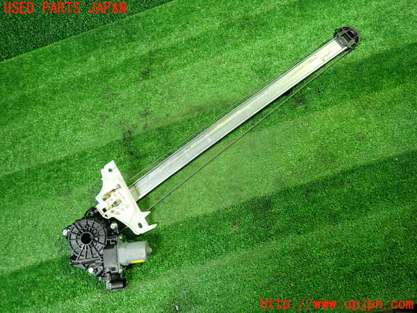 1UPJ-9240801236]ソリオ(MA37S)右前レギュレーターモーター 中古_2