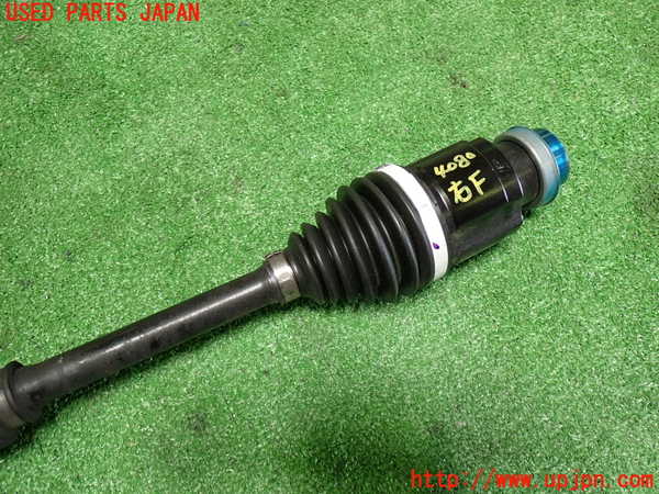 1UPJ-9240804010]ソリオ(MA37S)右フロントドライブシャフト 中古_2