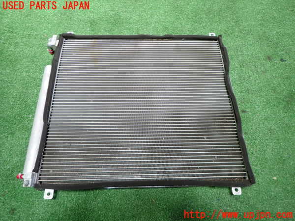 1UPJ-9240806031]ソリオ(MA37S)エアコンコンデンサー1 中古_2
