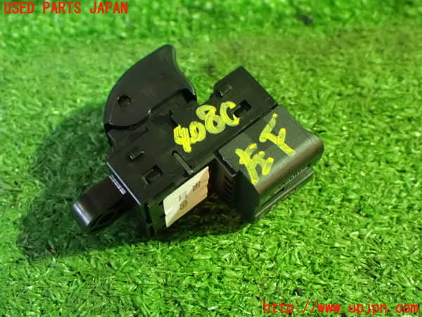 1UPJ-9240806245]ソリオ(MA37S)左前パワーウィンドウスイッチ 中古_2