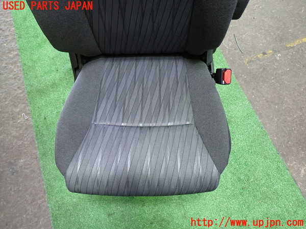 1UPJ-9240807035]ソリオ(MA37S)運転席シート 中古_3