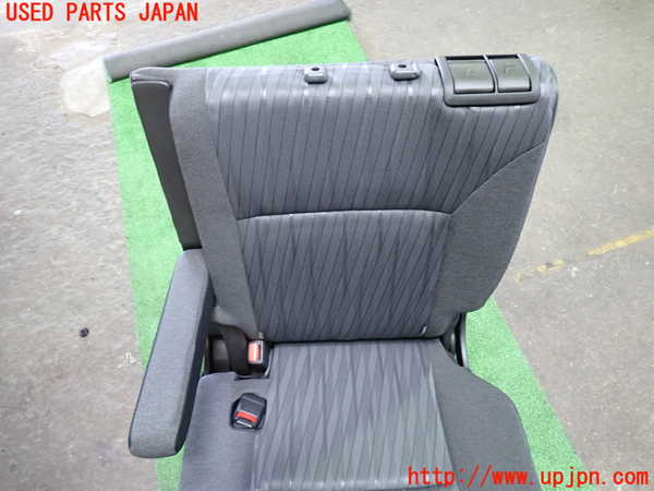 1UPJ-9240807435]ソリオ(MA37S)左リアシート 中古_3