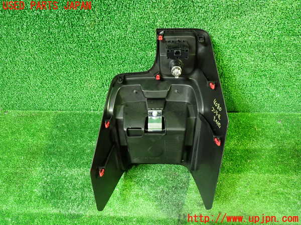 1UPJ-9240807549]ソリオ(MA37S)コンソール 中古_3