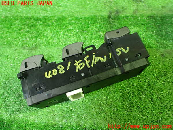 1UPJ-9240816240]エリシオン(RR1)右前パワーウィンドウスイッチ 中古_2