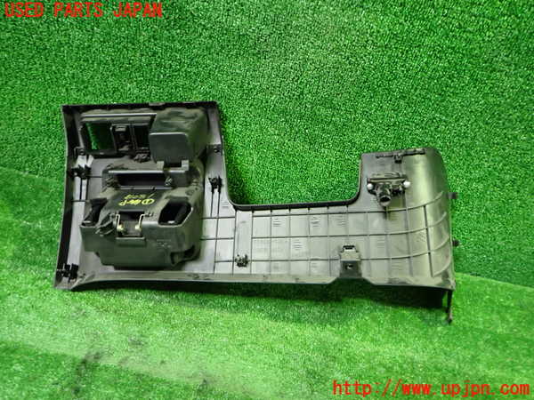 1UPJ-9240817841]エリシオン(RR1)小物入れ1 中古_4