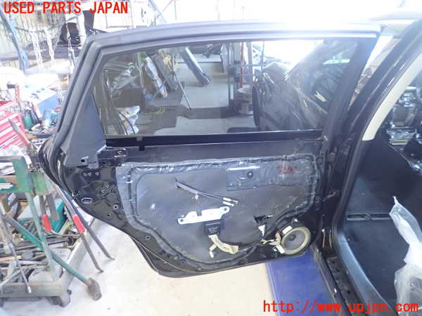 1UPJ-9240821320]シーマ(HGY51)左後ドア 中古(M265)_3