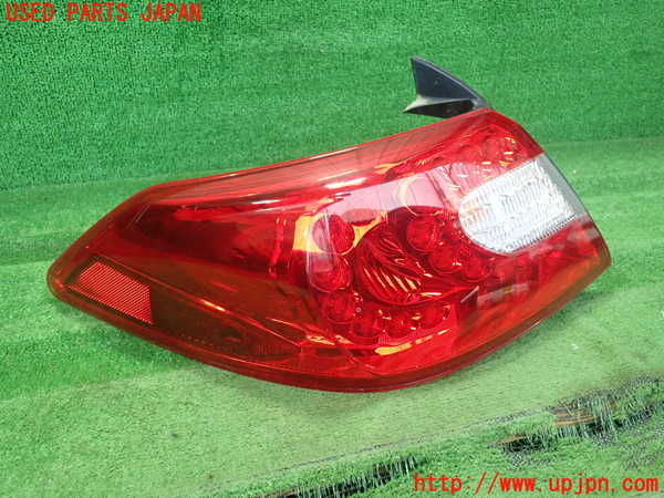 1UPJ-9240821536]シーマ(HGY51)左テールランプ 中古_2
